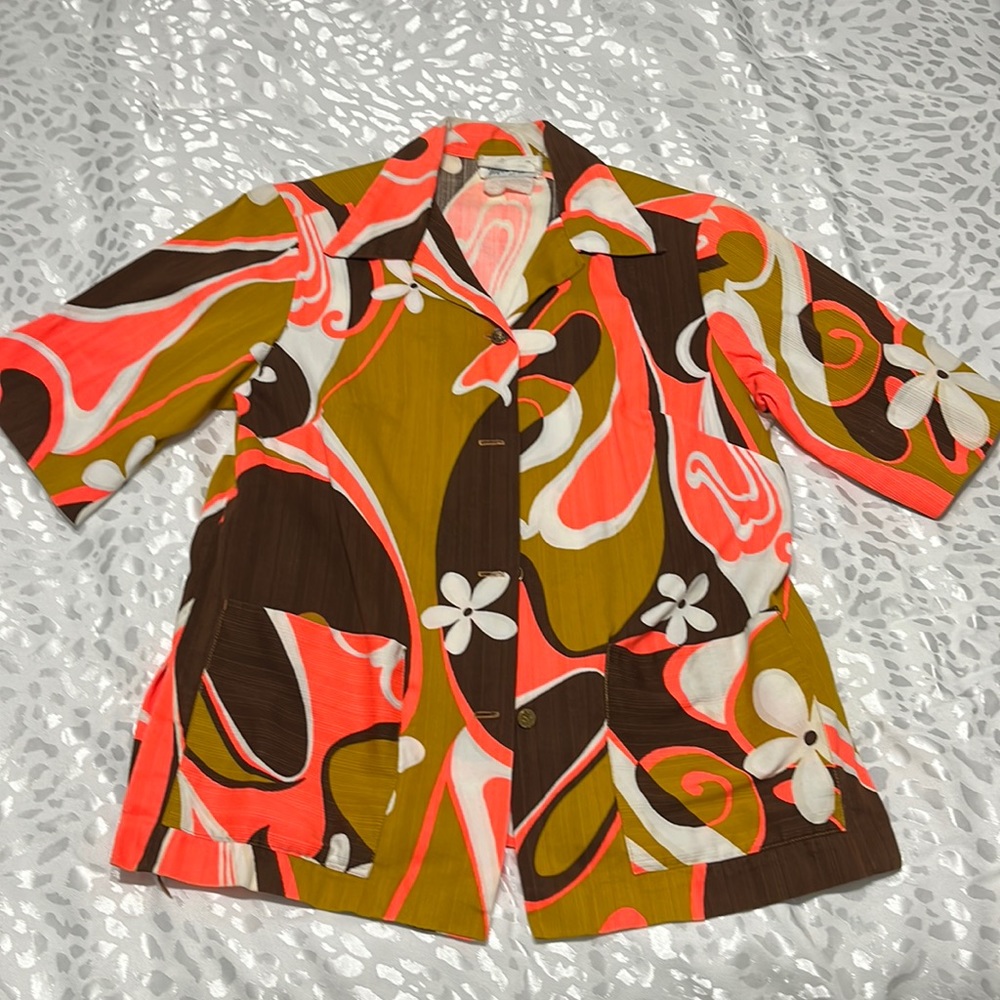 Vintage ladies Mei Jan shirt size small